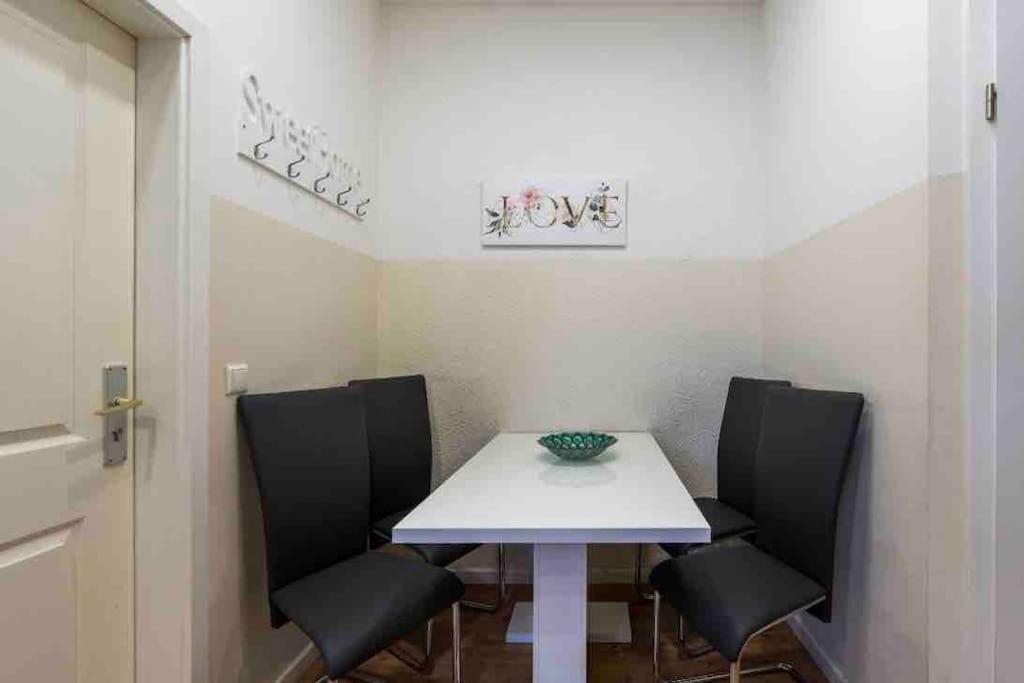 ברלין Big Fancy Apartments City Center מראה חיצוני תמונה